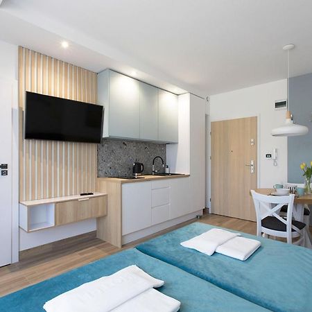 Willa Przy Porcie - Apartamenty Z Aneksami Kuchennymi Устка Экстерьер фото
