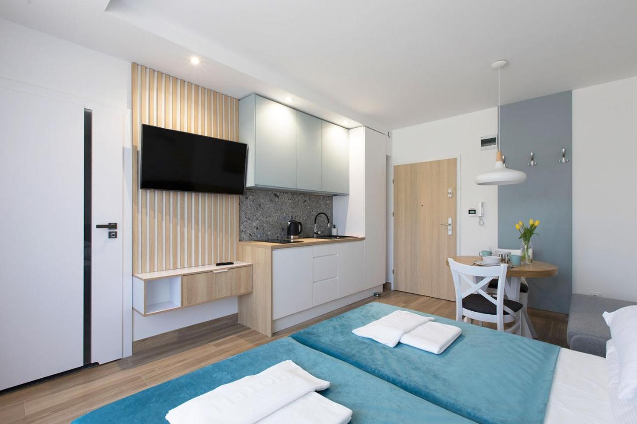 Willa Przy Porcie - Apartamenty Z Aneksami Kuchennymi Устка Экстерьер фото